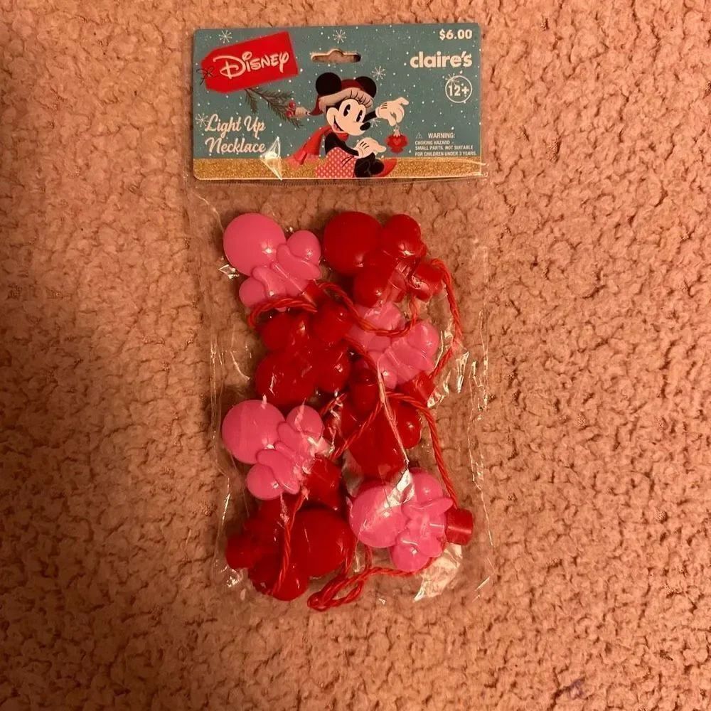 Light up Minnie Disney red and pink necklace Valentine’s sweetheart